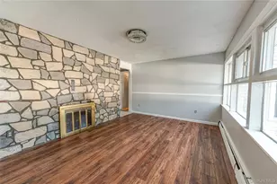 54 Ramble Ln, Levittown, NY 11756 - Photo 9