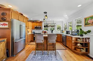 146 Old Stump Rd, Brookhaven, NY 11719 - Photo 11