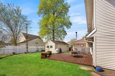 2 Bent Lane, Levittown, NY 11756 - Photo 39