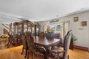 2 Bent Ln, Levittown, NY 11756 - Photo 11