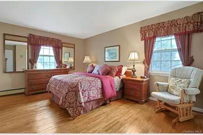 110 Eastview Drive, Valhalla, NY 10595 - Photo 23