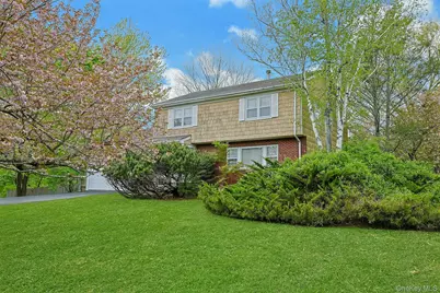 110 Eastview Drive, Valhalla, NY 10595 - Photo 3