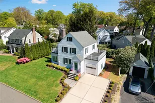 182 Ryder Rd, Manhasset, NY 11030 - Photo 37