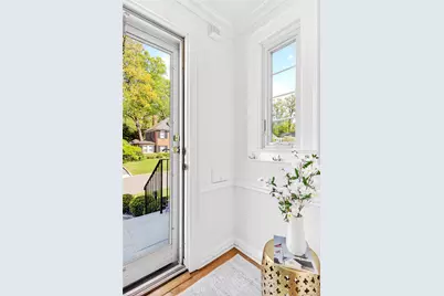 182 Ryder Road, Manhasset, NY 11030 - Photo 3