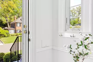 182 Ryder Rd, Manhasset, NY 11030 - Photo 3