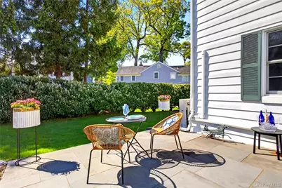 182 Ryder Road, Manhasset, NY 11030 - Photo 33