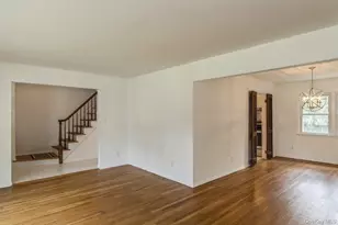 22 Central St, Huntington, NY 11743 - Photo 9