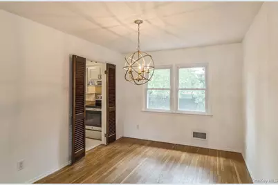 22 Central Street, Huntington, NY 11743 - Photo 11