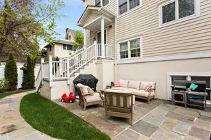 51 Wallace St, Tuckahoe, NY 10707 - Photo 3
