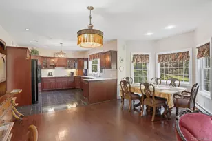 17 Skyview Ln, Mahopac, NY 10541 - Photo 19