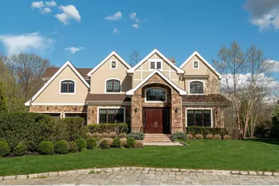 11 Buckingham Court, Muttontown, NY 11791 - Photo 5