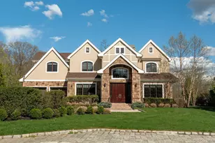 11 Buckingham Ct, Muttontown, NY 11791 - Photo 5