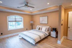 11 Buckingham Ct, Muttontown, NY 11791 - Photo 33