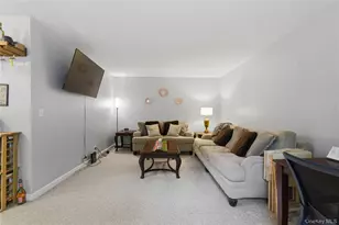 17 Fieldstone Dr, Hartsdale, NY 10530 - Photo 7