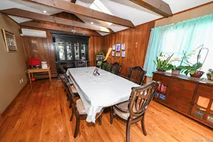 582 Western Park Dr, West Hempstead, NY 11552 - Photo 13