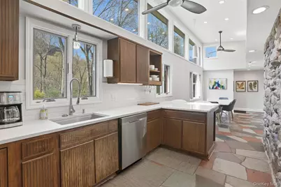 7 Marron Lane, New Paltz, NY 12561 - Photo 9