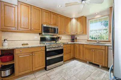 2 Turner Drive, Chappaqua, NY 10514 - Photo 9
