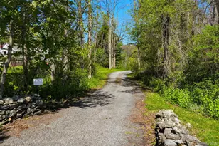 299 Diddell Rd, Poughkeepsie, NY 12603 - Photo 27