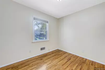 55 Duncan Drive W, Westbury, NY 11590 - Photo 19