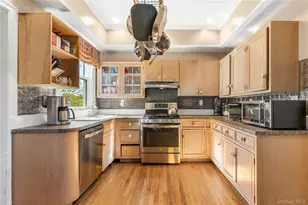 24 (Aka 30 Via Usps) Hawthorne Ave, Rye Brook, NY 10573 - Photo 9
