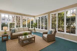 695 Hunt Ln, Manhasset, NY 11030 - Photo 9