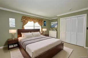 695 Hunt Ln, Manhasset, NY 11030 - Photo 13
