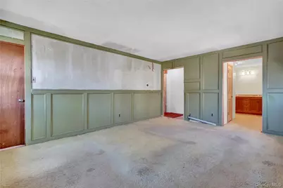 58 Glenmere Way, Holbrook, NY 11741 - Photo 27