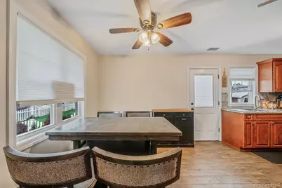253 E Riviera Drive, Lindenhurst, NY 11757 - Photo 7
