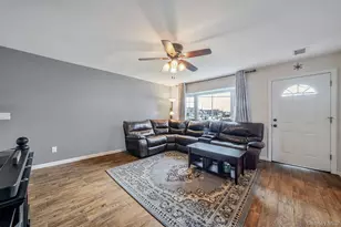 253 E Riviera Dr, Lindenhurst, NY 11757 - Photo 5