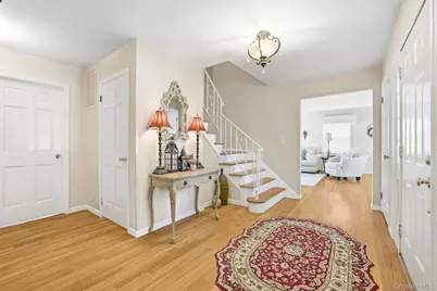 116 Burns Place, Briarcliff Manor, NY 10510 - Photo 3