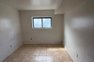 69-43 Hillmeyer Ave, Far Rockaway, NY 11692 - Photo 15