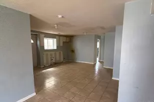 69-43 Hillmeyer Ave, Far Rockaway, NY 11692 - Photo 11
