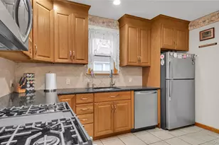 56 Liggett Rd, Valley Stream, NY 11581 - Photo 13