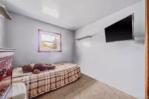206 Prospect Pl, Bay Shore, NY 11706 - Photo 17