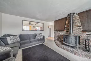 206 Prospect Pl, Bay Shore, NY 11706 - Photo 7