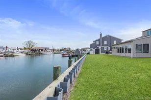 3414 Riverside Dr, Oceanside, NY 11572 - Photo 15
