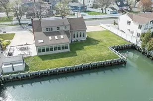 3414 Riverside Dr, Oceanside, NY 11572 - Photo 21
