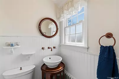 48 Davison Lane E, West Islip, NY 11795 - Photo 27