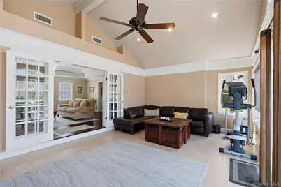 48 Davison Lane E, West Islip, NY 11795 - Photo 13