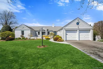 48 Davison Lane E, West Islip, NY 11795 - Photo 1