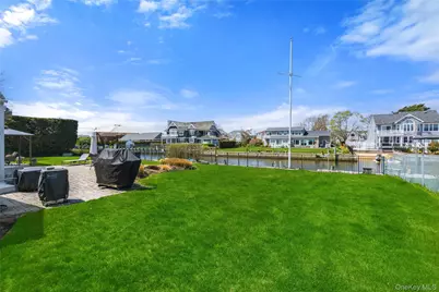 48 Davison Lane E, West Islip, NY 11795 - Photo 41