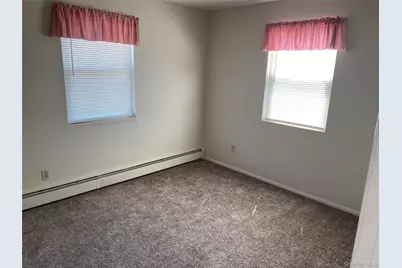 124 Chelsea Avenue, West Babylon, NY 11704 - Photo 5
