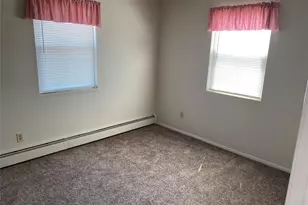 124 Chelsea Ave, West Babylon, NY 11704 - Photo 5