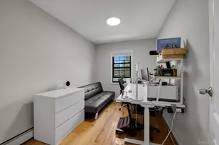 61-11 69th St, Middle Village, NY 11379 - Photo 11