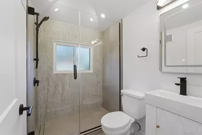 40 Calhoun Avenue, New Rochelle, NY 10801 - Photo 29