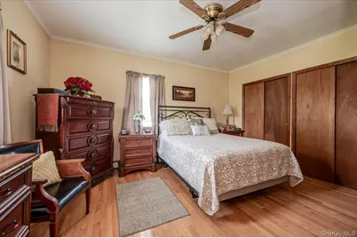 35 Healy Avenue, Inwood, NY 11096 - Photo 11