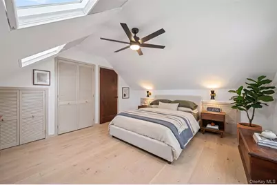 26 Bogart Street, Huntington Station, NY 11746 - Photo 21