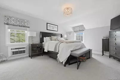 52 Wisteria Avenue, Mineola, NY 11501 - Photo 21