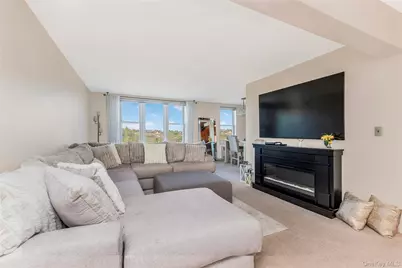 245 Rumsey Road #8T, Yonkers, NY 10701 - Photo 9