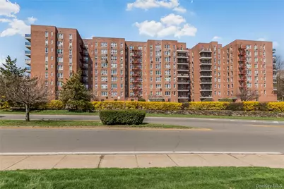 245 Rumsey Road #8T, Yonkers, NY 10701 - Photo 1